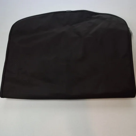 Tumi Garment Cover - Picture 2 of 16